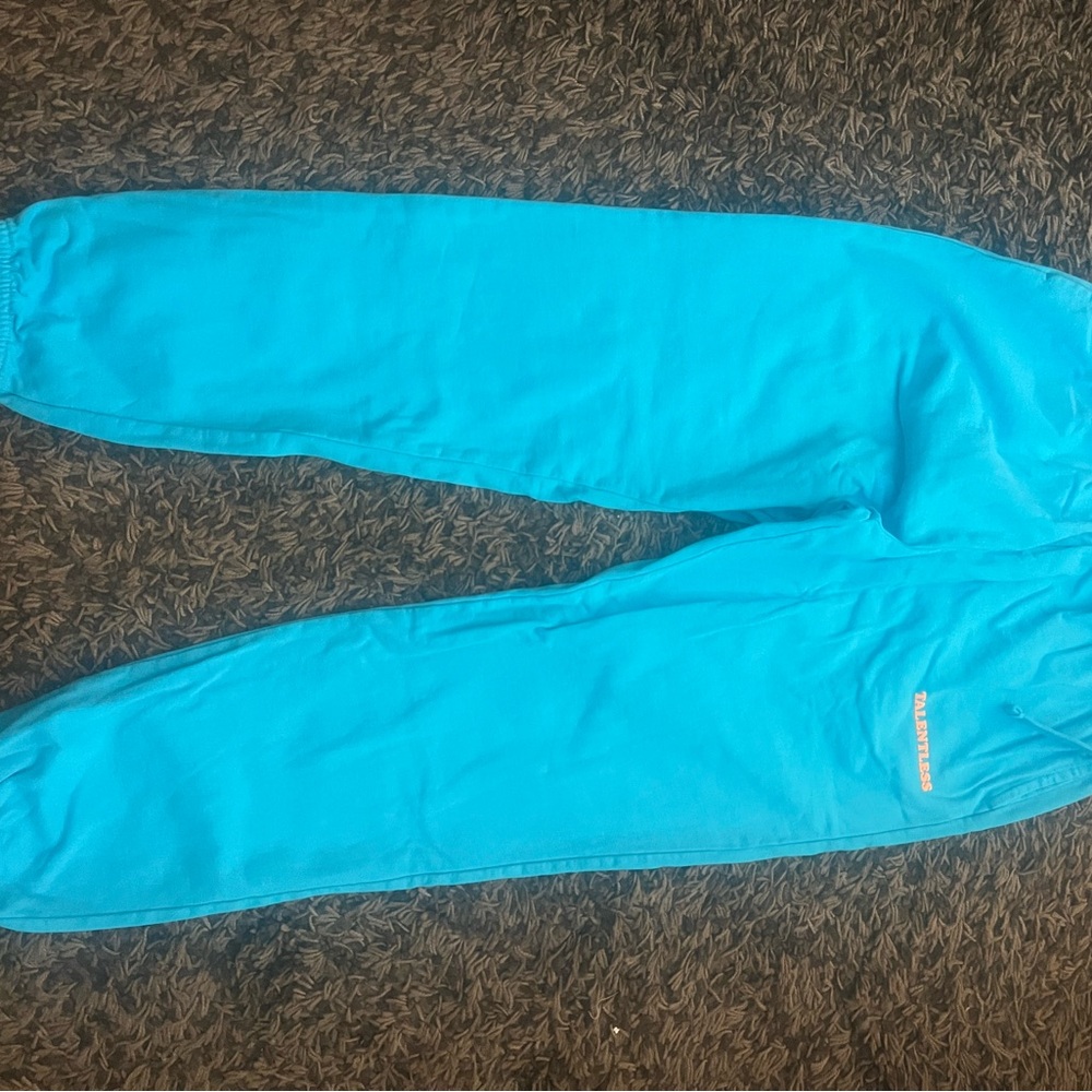 Talentless Bundle Of 3 - 2 Joggers 1 Sweatshirt - image 5